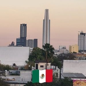 Meet your Posher, Raul